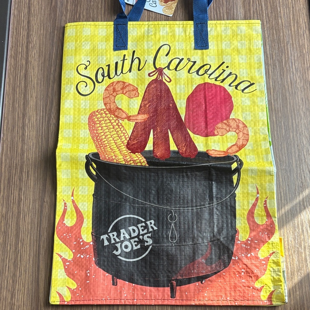 NWT 2 Trader Joe's Reusable Tote Bags GA & SC - Picture 2 of 10